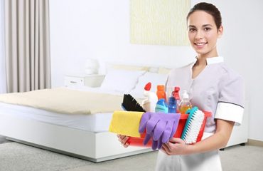 2023 Things to Consider Before Booking a Cleaning Service